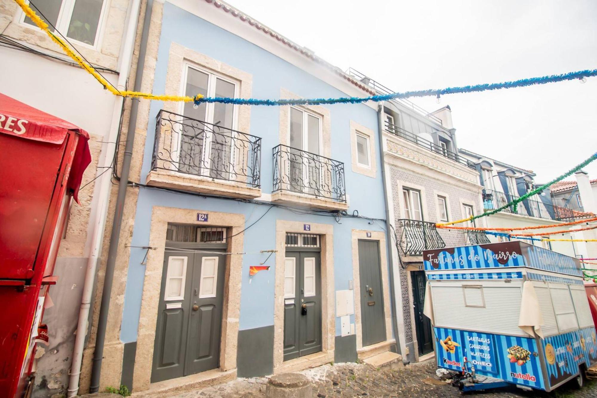 Amalia Apartments In Santos Lisbon Bagian luar foto